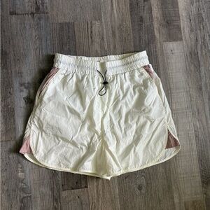 Gianni Bini White and Pink Athletic Shorts Lightweight Elastic Waist
